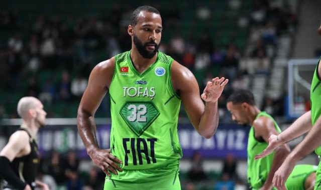 青岛队签下前深圳队外援，上赛季他在CBA赛场上的表现相当惊艳？